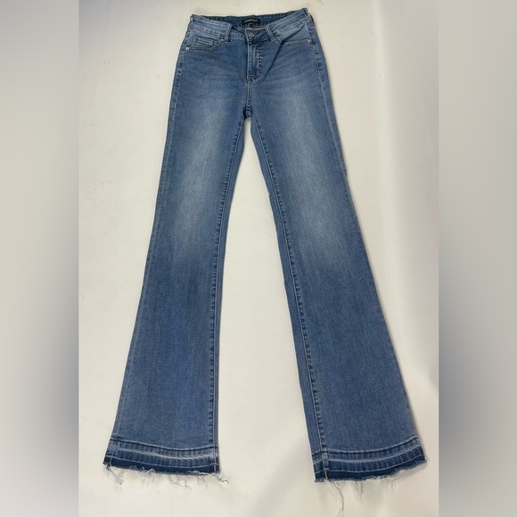 Prosperity Mid Rise Frayed Hem Trouser Bootcut Jeans. size 28 - Picture 1 of 11